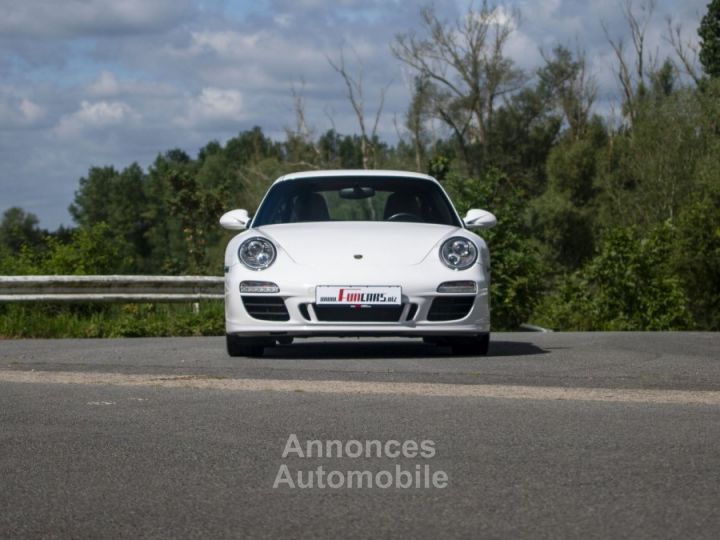 Porsche 997 Carrera 4S Phase 2 - 5