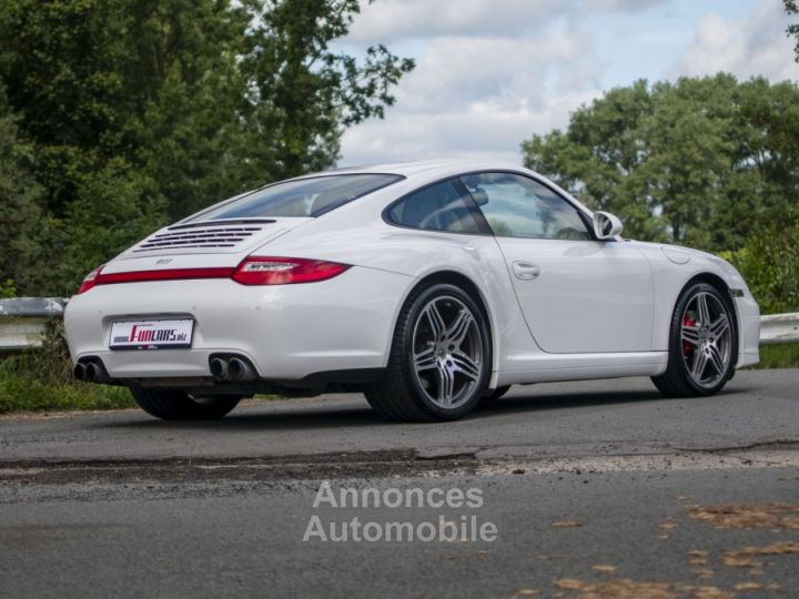 Porsche 997 Carrera 4S Phase 2 - 13