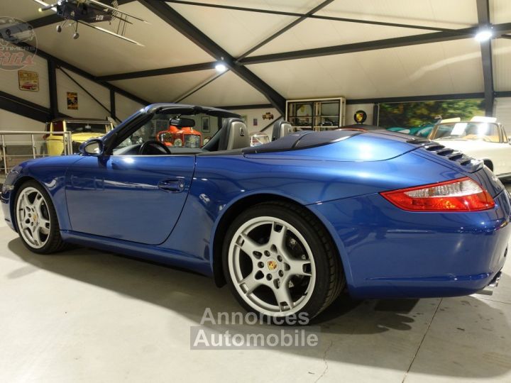 Porsche 997 carrera cabrio - 6