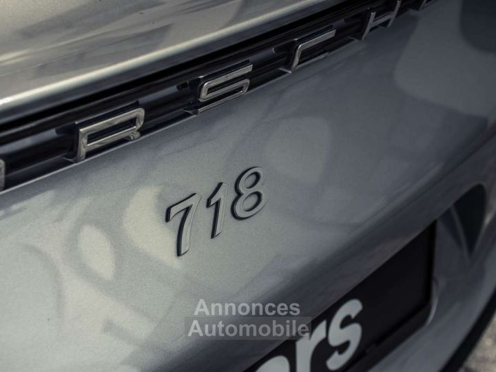 Porsche Boxster 718 - 9