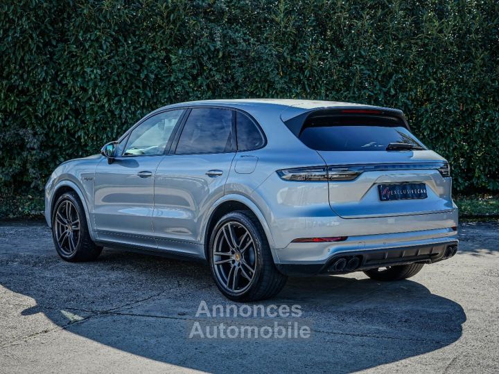 Porsche Cayenne (3) V6 3.0 E Hybrid - 1ère Main France - 895 €/mois - Révisé 08/2023 - Toit Pano, Roues AR Directrices, Susp. Pneumatique, Accès Confort, ... - Garant - 3