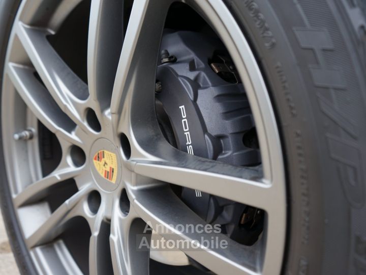 Porsche Cayenne (3) V6 3.0 E Hybrid - 1ère Main France - 996 €/mois - Révisé 08/2023 - Toit Pano, Roues AR Directrices, Susp. Pneumatique, Accès Confort, ... - Garant - 11