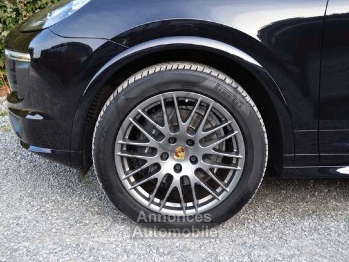 Porsche Cayenne 3.0D Platinum Edition - SPORT DESIGN - 18 WAY SEATS - 3