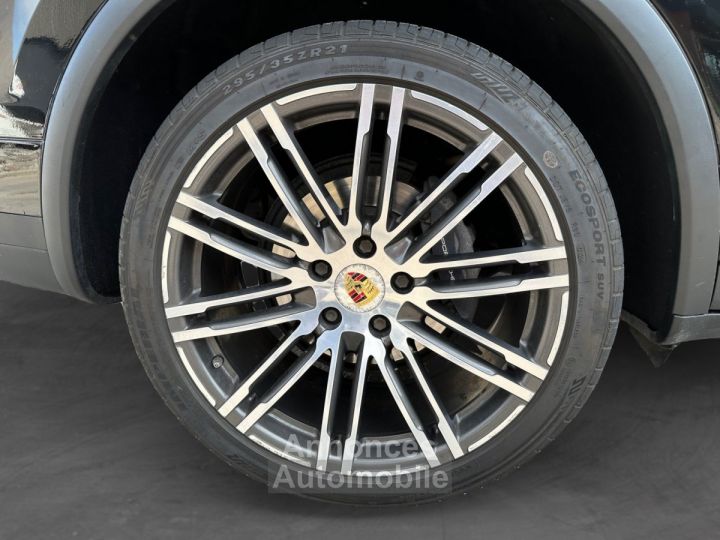 Porsche Cayenne 3.0D V6 262 ch Platinium Edition Tiptronic A - 19