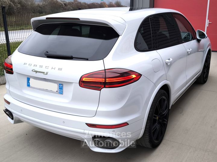 Porsche Cayenne Cayenne S e-hybrid 416CV Platinum Edition - 3