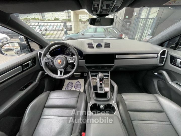 Porsche Cayenne COUPE (9YA) 4.0 V8 550 TURBO - 9