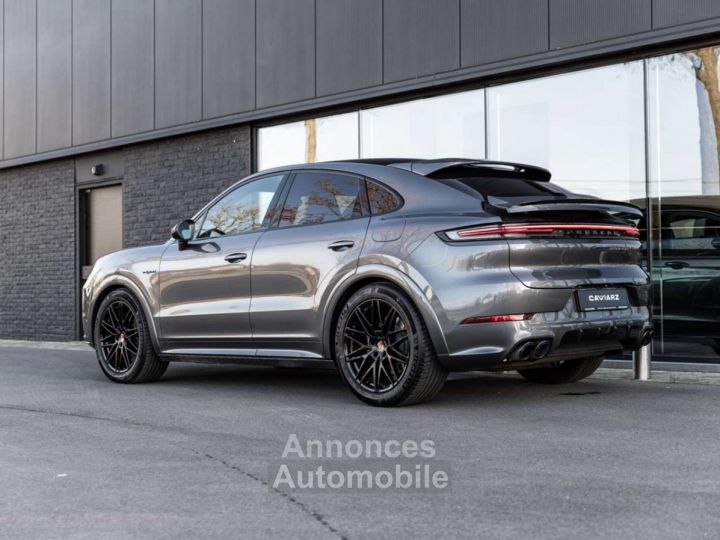 Porsche Cayenne Coupé E-Hybrid-SPORTDESIGN-DISPLAY-18W-FULL - 3