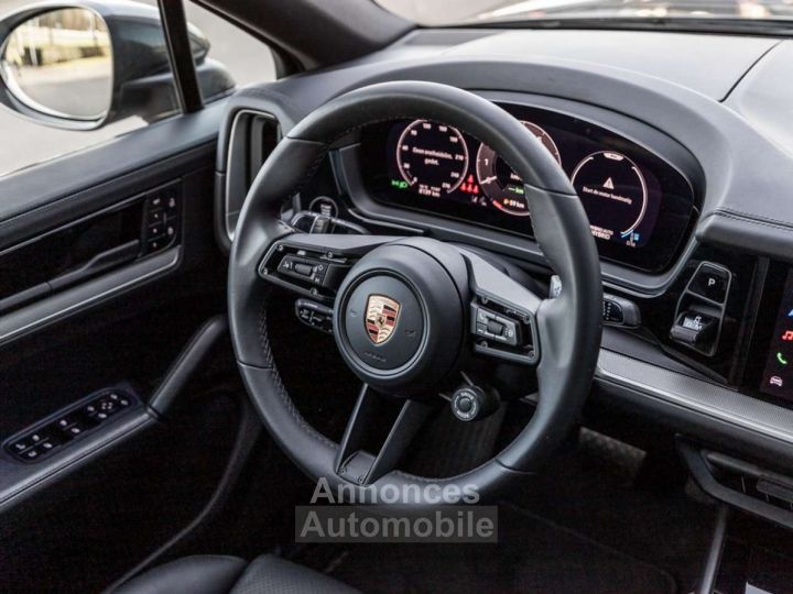 Porsche Cayenne Coupé E-Hybrid-SPORTDESIGN-DISPLAY-18W-FULL - 21