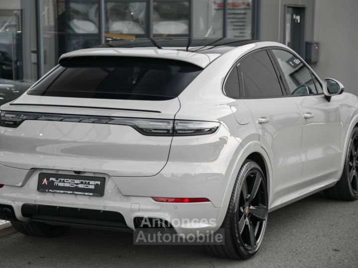 Porsche Cayenne Coupe Platinum Edition - 32