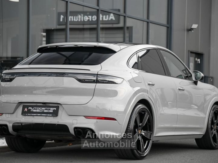 Porsche Cayenne Coupe Platinum Edition - 34