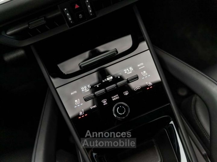 Porsche Cayenne E-HYB-AIR-CHRONO-21-MATRIX-360-HUD-INNO-PANO-18W - 46