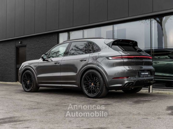 Porsche Cayenne E-HYB-SPORTDES-21-MATRIX-ACC-360-CHRONO-PANO-18W - 2