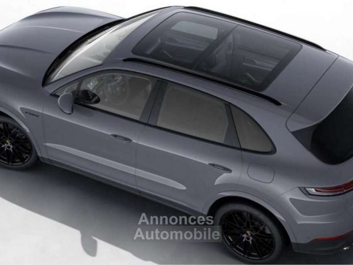 Porsche Cayenne E-Hybrid | ARTIC NEW MODEL PASM LP: €147k - 4