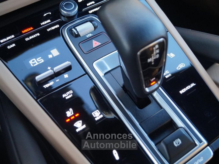 Porsche Cayenne E-Hybrid ACC 360° CAM. NAVI COCKPIT - 24