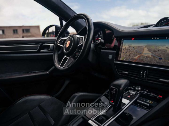 Porsche Cayenne GTS Coupé Carte Grise FR Pano Alcantara - 25