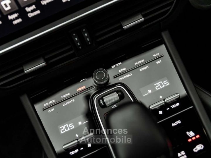 Porsche Cayenne GTS (SUV) AIR-INNODRIVE-BOSE-HUD-360°-... FULL - 48