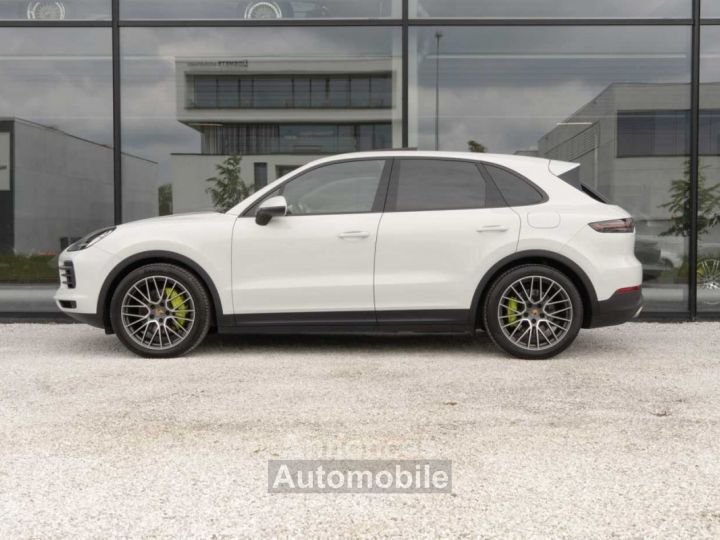 Porsche Cayenne Hybrid HeadUp Bose Softclose 21' Pano PDLS Towbar - 6