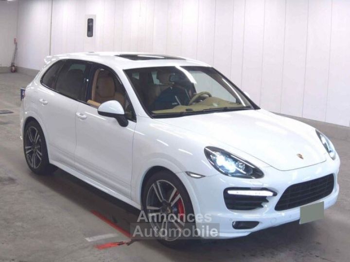 Porsche Cayenne PORSCHE CAYENNE 4.8 V8 420 GTS TIPTRONIC - 1