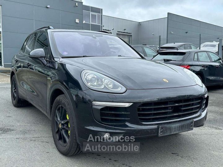 Porsche Cayenne S 3.0i V6 PHEV 333cv Hybride - 1