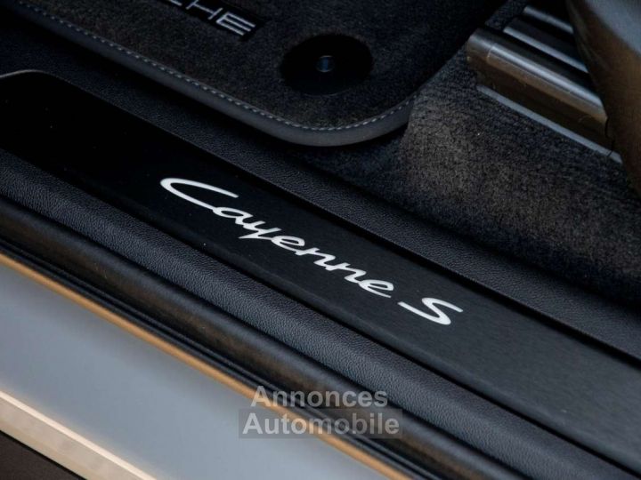 Porsche Cayenne S E-HYBRID - 20