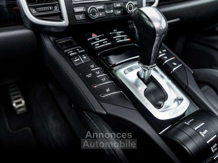 Porsche Cayenne S e-Hybrid Tiptronic - 34