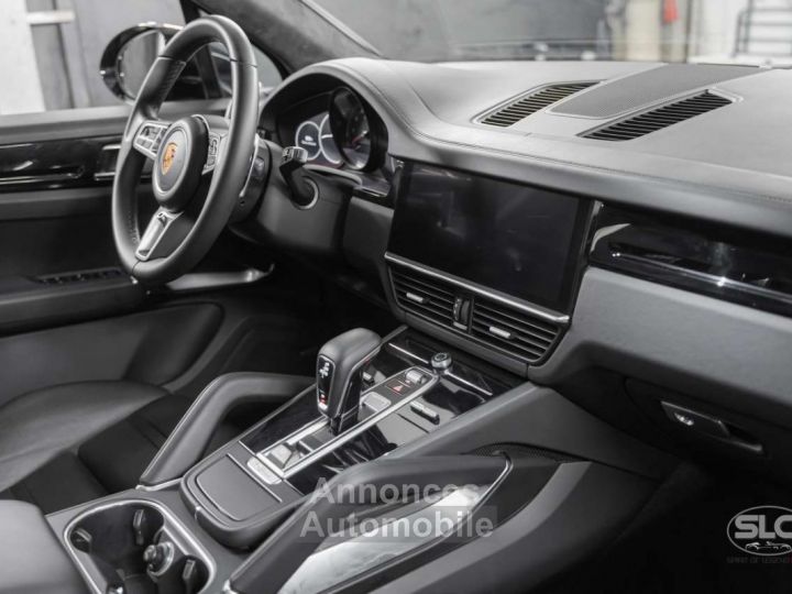 Porsche Cayenne Turbo 21-Night Vis-Pano-Matrix-360°-ACC-BOSE - 30