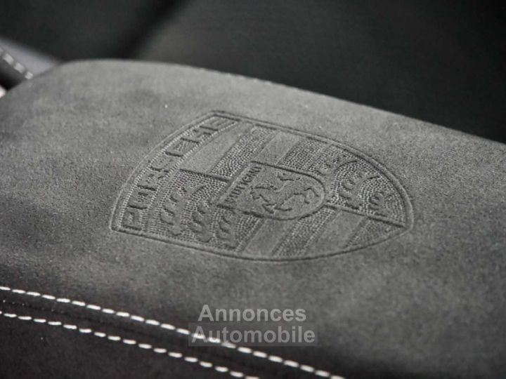 Porsche Cayman GT4 RS Weissach Ceramic Lifting Stitching BOSE - 19