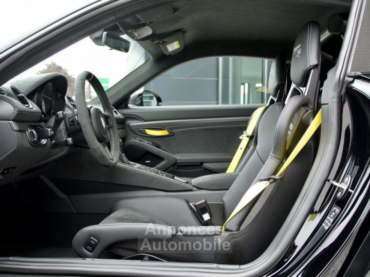 Porsche Cayman GT4 RS Weissach Ceramic Lifting Stitching BOSE - 15