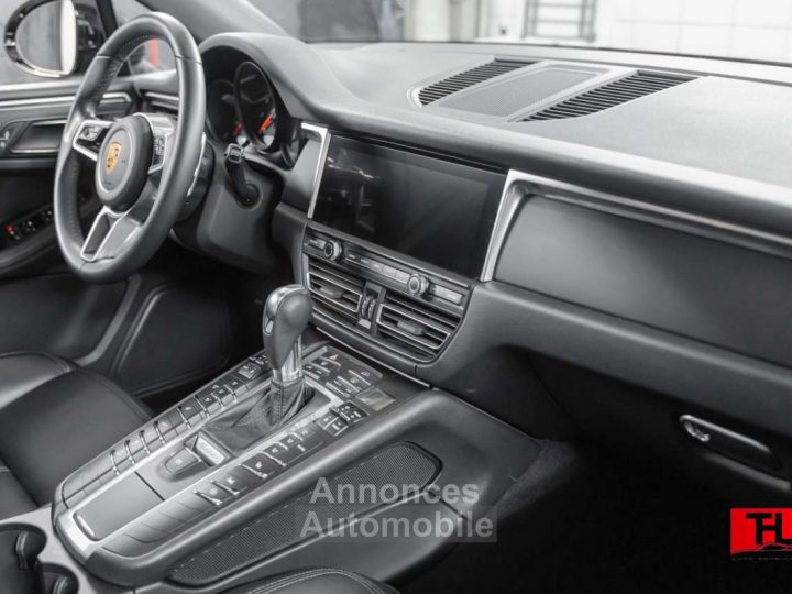 Porsche Macan 2.0 Turbo PDK 2021MY-21-PASM-Pano... - 30