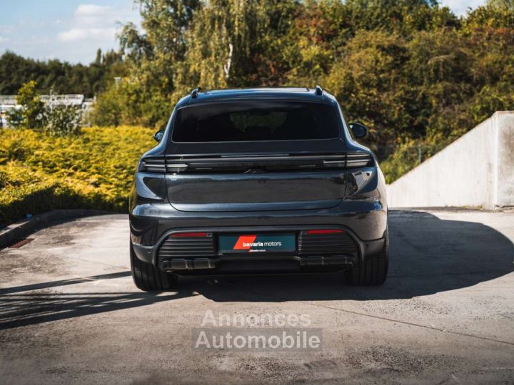 Porsche Macan 4 e-Macan 100 kWh BOSE Pano - 8