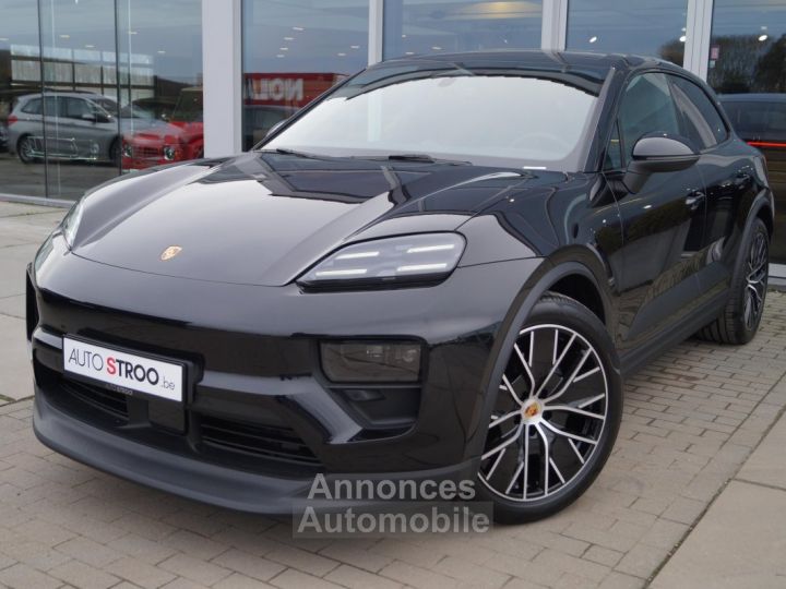 Porsche Macan 4 Electric Peformance PANO TREKHAAK ACC - 1