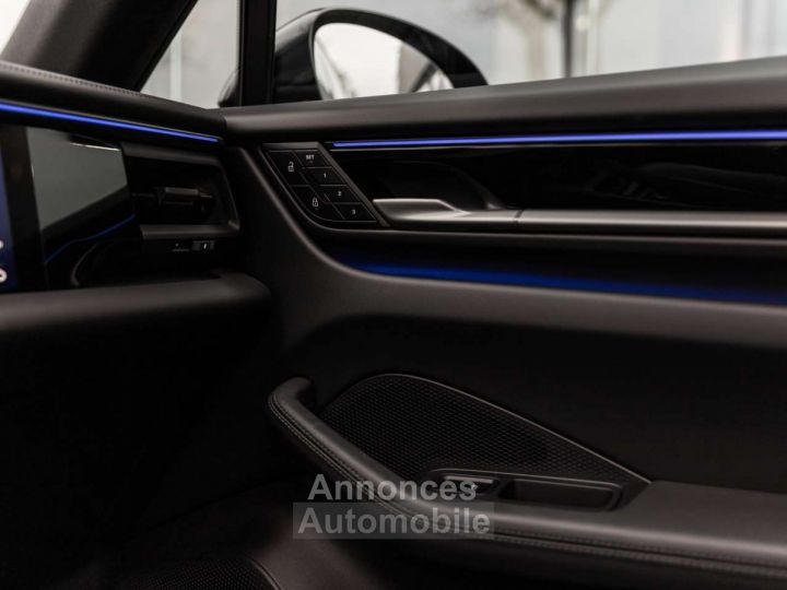 Porsche Macan 4 EV 100KW-22-AIR-MATRIX-PANO-ACC-AUGM. HUD-DISPL - 36