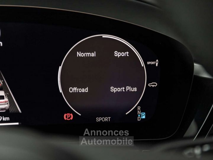 Porsche Macan 4 EV-100KW-AUGMENTED HUD-DISPLAY-22RS-PANO-FULL - 33