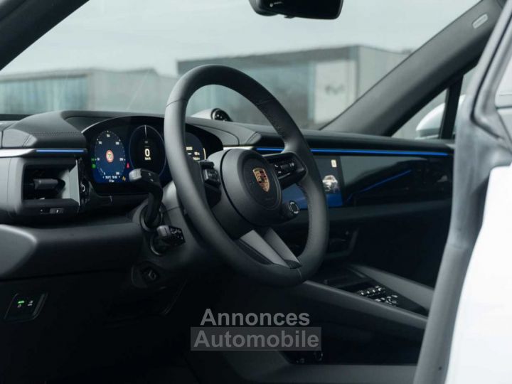 Porsche Macan 4 ICE GREY Pano Airsusp 14Way Chrono - 25