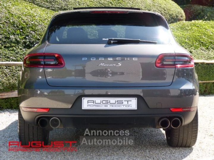 Porsche Macan S 2017 - 16