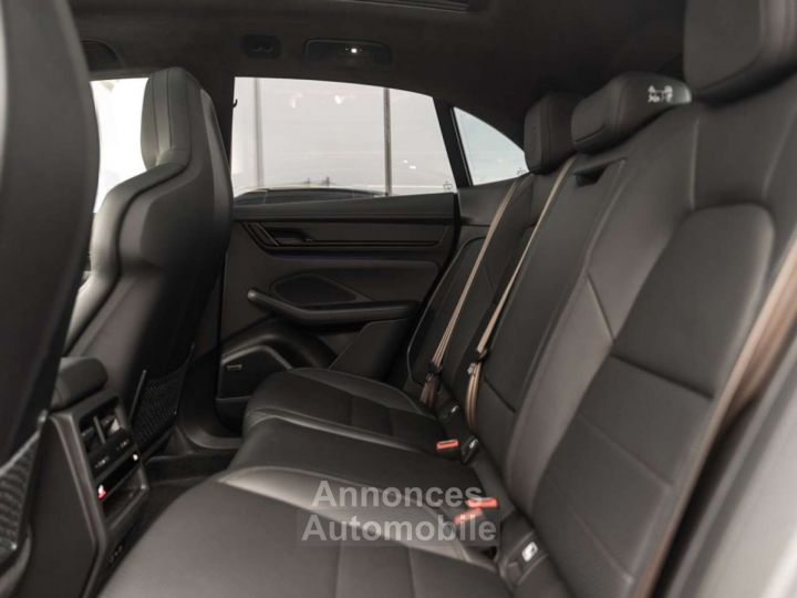 Porsche Macan TURBO EV 22-AIR-ACHTERAS-MATR-PANO-INNO-AUGM.HUD - 19