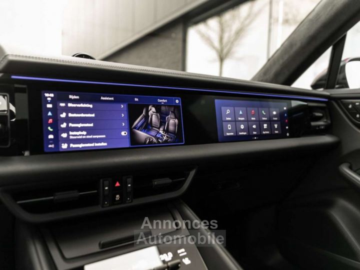 Porsche Macan TURBO EV 22-AIR-ACHTERAS-MATR-PANO-INNO-AUGM.HUD - 32