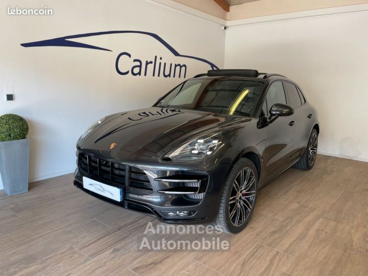 Porsche Macan Turbo Pack Performance – 3.6 V6 440ch A partir de 800 Avec plus 15 000 d’options Véhicule suivi chez  configuration - 1