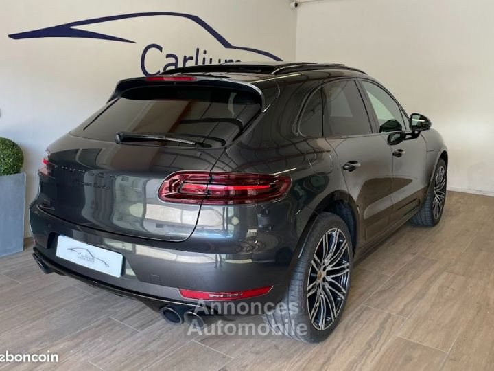 Porsche Macan Turbo Pack Performance 3.6 V6 440ch A partir de 890 Avec plus 15 000 d'options - 2