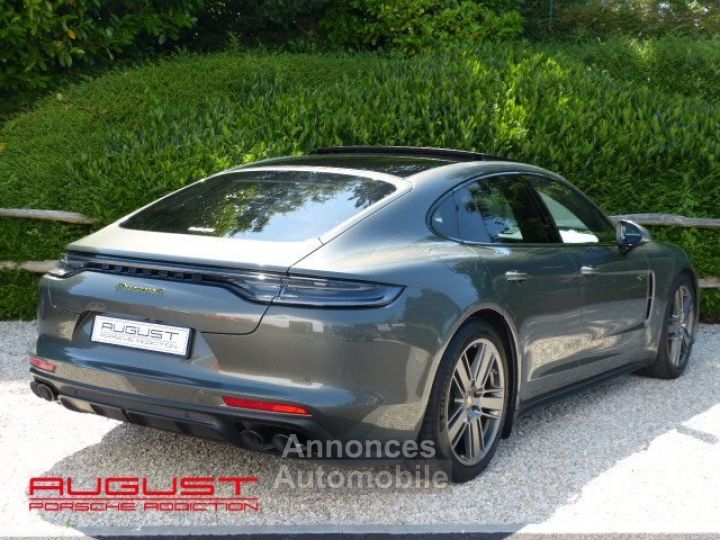 Porsche Panamera 4 e-hybrid Platinum Edition 2022 - 24