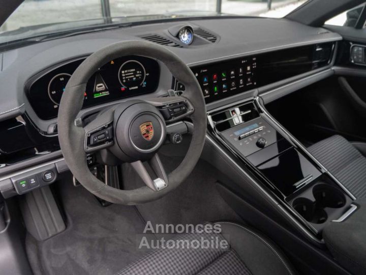 Porsche Panamera 4 Hybr 14way Pepita ACC 2ndDisplay Bose - 10