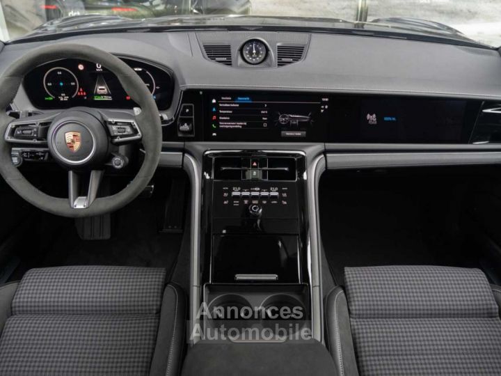 Porsche Panamera 4 Hybr 14way Pepita ACC 2ndDisplay Bose - 28