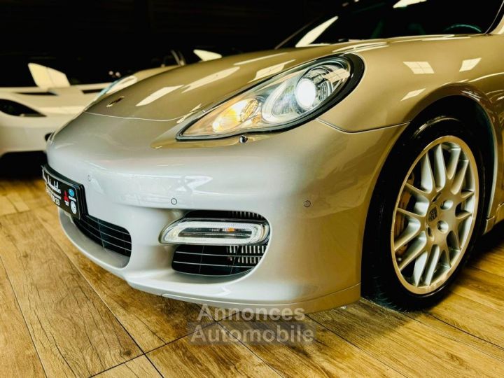 Porsche Panamera 4.8 V8 500 TURBO PDK - 12