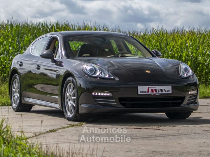 Porsche Panamera 4S - 1