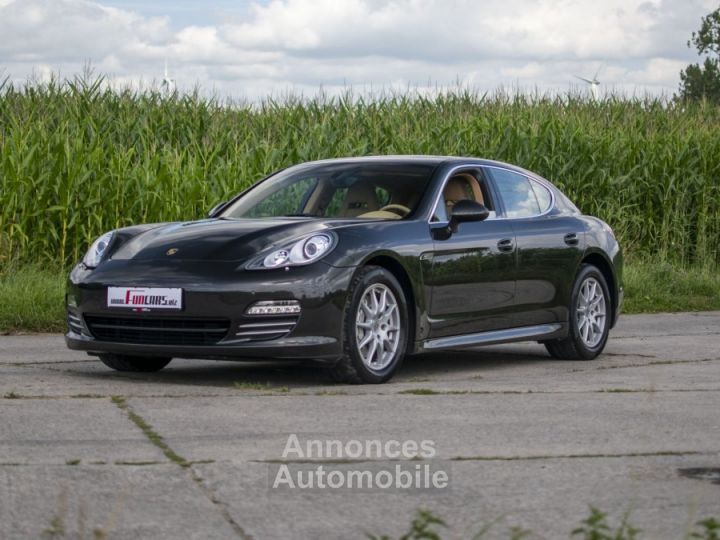 Porsche Panamera 4S - 4