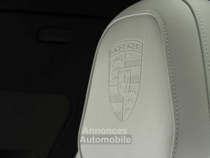 Porsche Panamera Hybr MOD'25 SportDesign Sportexhaust 2ndDisplay - 22