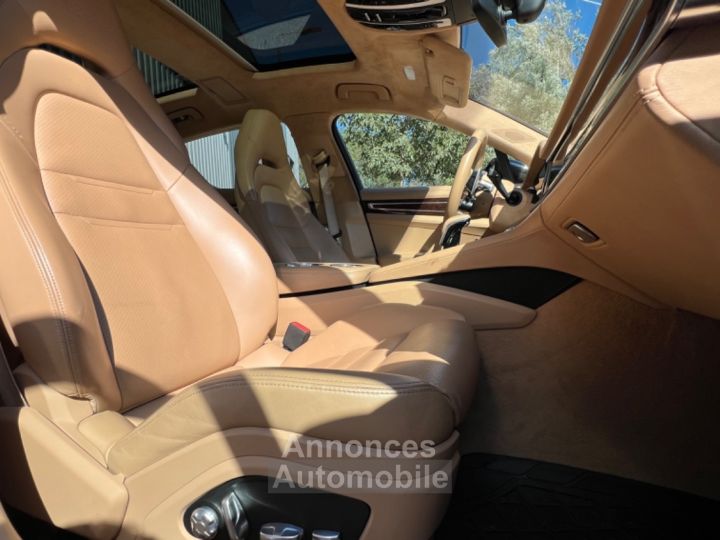 Porsche Panamera Porsche Panamera Turbo Exécutive - LOA 703 Euros Par Mois - 1e main française - Toit Panoramique - Burmester - échappement sport - Chrono - 16