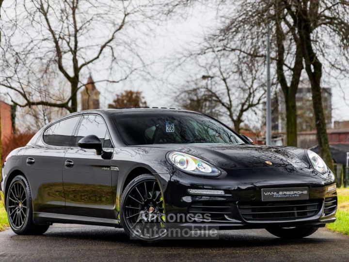 Porsche Panamera S E-Hybrid - 1