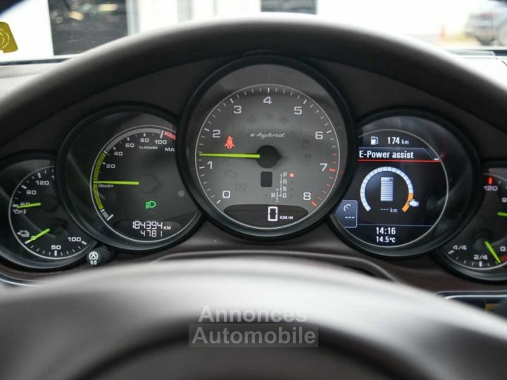 Porsche Panamera S e-Hybrid 3.0i - 360 CAM - OPEN ROOF - EXPORT ONLY - - 17