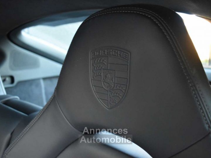 Porsche Panamera Turbo S 4.0 V8 Pano Ceramic 18-way Burmester Matrix - 20